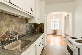 The Barnhart in Calgary, AB - Building Photo - Building Photo