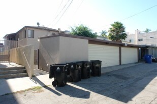 4441 Hazeltine Ave in Sherman Oaks, CA - Building Photo