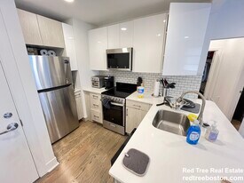 1 Peterborough St, Unit 19 Peterborough #25 in Boston, MA - Building Photo