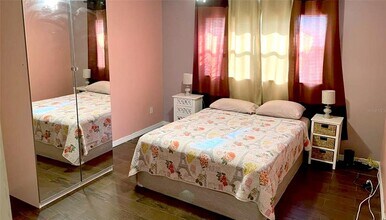7065 Balboa Dr in Orlando, FL - Building Photo - Building Photo