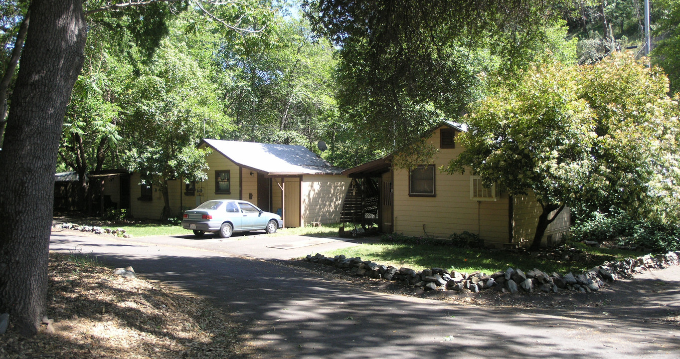 10845 Ophir Rd in Auburn, CA - Building Photo