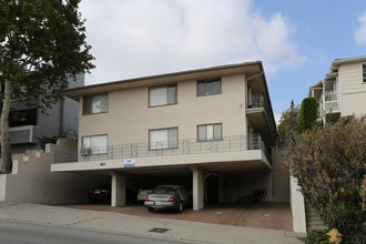 1607 Manning Ave in Los Angeles, CA - Building Photo - Primary Photo