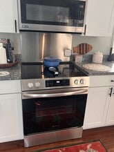 7 Leighton Ct in Gloucester, MA - Building Photo - Building Photo