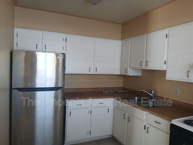 4820 E Willetta St in Phoenix, AZ - Building Photo - Building Photo