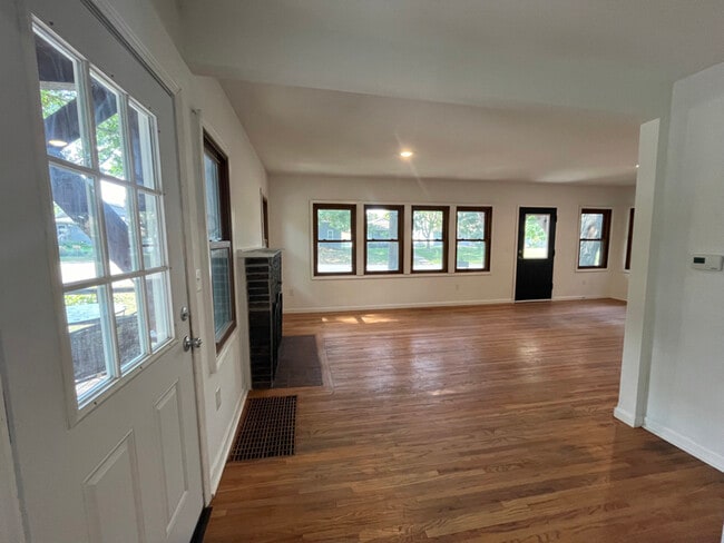 3500 Kyle Ave N in Minneapolis, MN - Foto de edificio - Building Photo