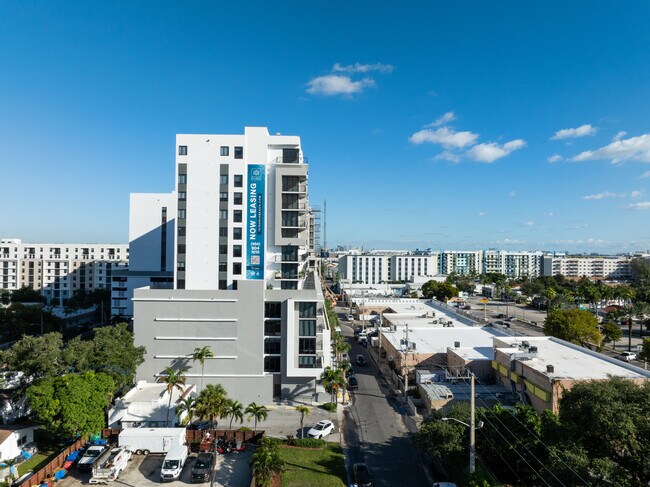 101 Dania Beach in Dania Beach, FL - Building Photo - Building Photo