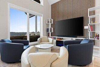 94 River Knl Trl in Ellijay, GA - Foto de edificio - Building Photo