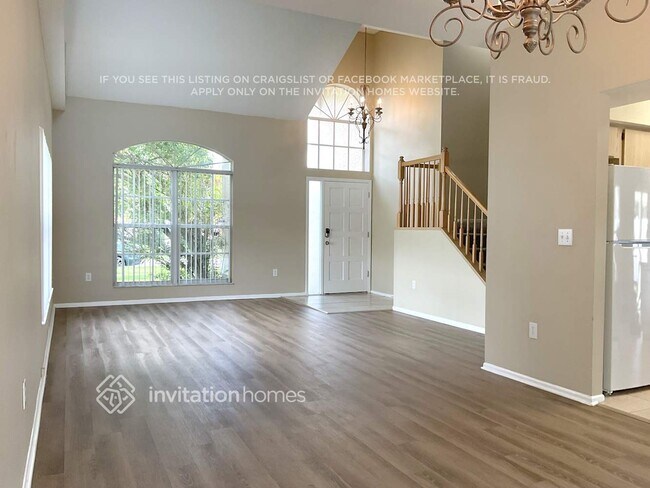 11320 Georgetown Cir in Tampa, FL - Foto de edificio - Building Photo