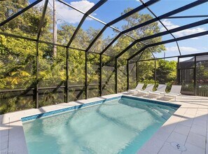 2721 Van Buren Ave in Naples, FL - Building Photo - Building Photo