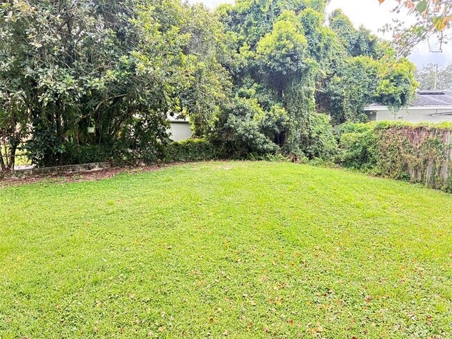 1650 Crestwood Dr in Orlando, FL - Building Photo - Building Photo