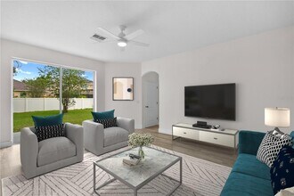 12917 Grovehurst Ave in Winter Garden, FL - Building Photo - Building Photo