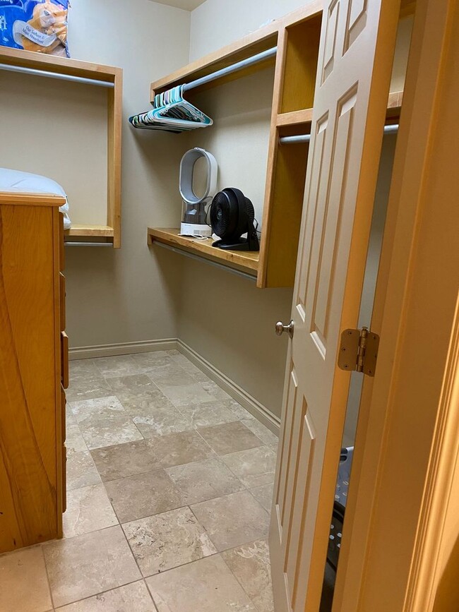 222 E 7th Ave in Anchorage, AK - Building Photo - Building Photo