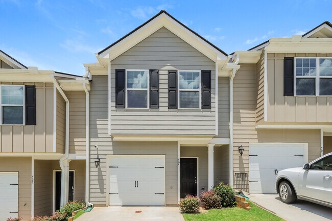 property at 505 Highwood Ln