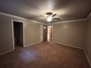 4413 75th Dr in Lubbock, TX - Foto de edificio - Building Photo