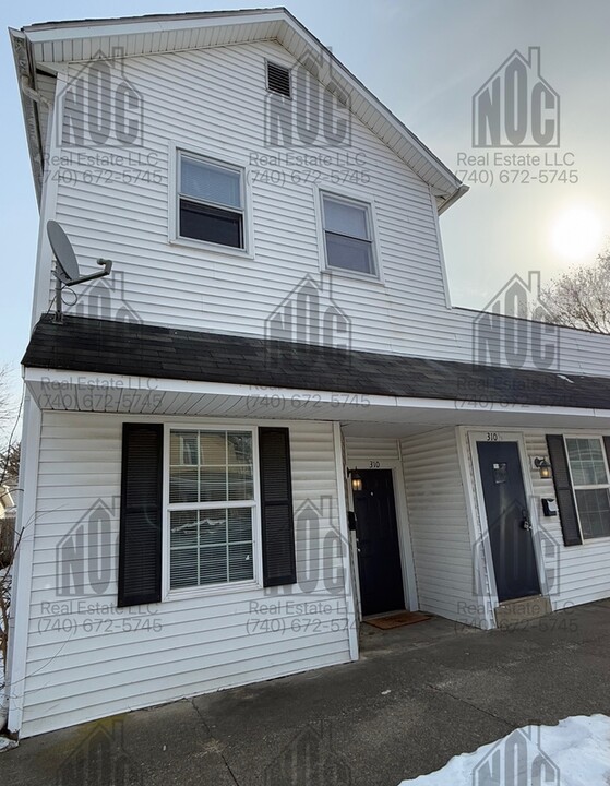 310-310 Washington Ave in Lancaster, OH - Building Photo