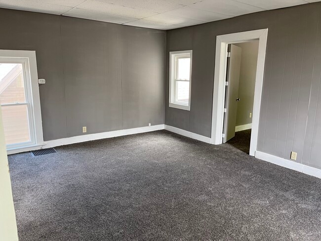 605 Huffman St, Unit 605 Huffman