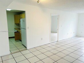 6725 Harding Ave in Miami Beach, FL - Building Photo - Building Photo