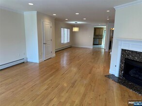 83 Columbia Ave in Cliffside Park, NJ - Building Photo - Building Photo