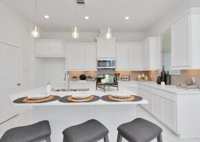 1526 Crystal Stream Dr in Sienna, TX - Building Photo