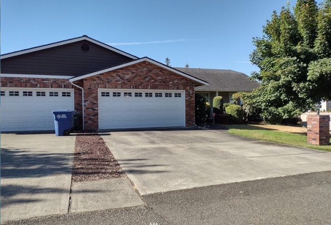 property at 12410 132nd Street Ct E