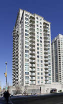 Claridge Plaza I in Ottawa, ON - Building Photo