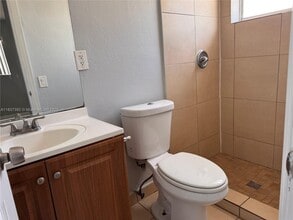 1131 NE 211th Ter in Miami, FL - Building Photo - Building Photo