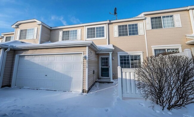 property at 8919 Ladino Cir