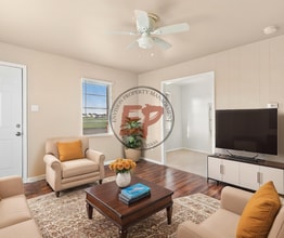 4203 Compton Ln in Bellmead, TX - Foto de edificio - Building Photo