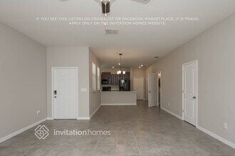 10619 Lake Montauk Dr in Riverview, FL - Building Photo - Building Photo