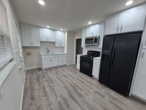 4602 Natchez Ave in Dayton, OH - Building Photo - Building Photo