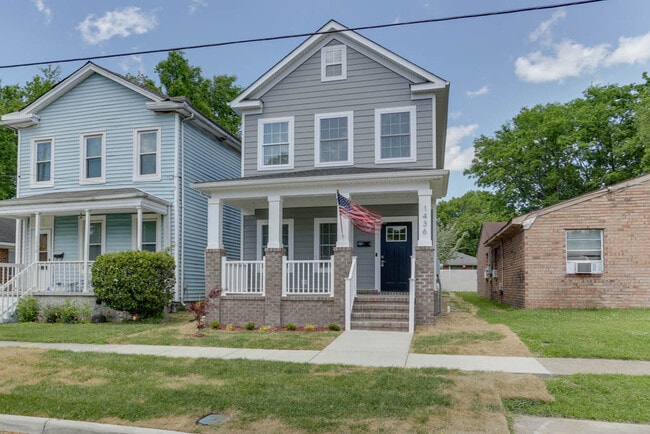 property at 1436 W 39th St