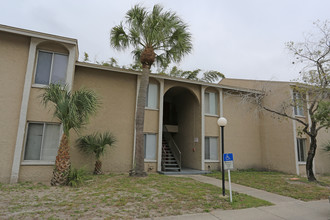 Beltrees Plaza in Dunedin, FL - Building Photo - Building Photo