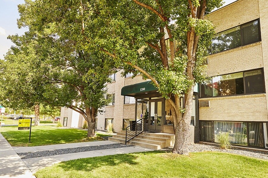The Glenwood in Denver, CO - Foto de edificio