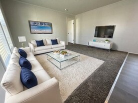 15835 Marentette Dr in Clinton Township, MI - Building Photo