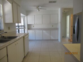 336 Yorktowne Dr in Daytona Beach, FL - Building Photo - Building Photo