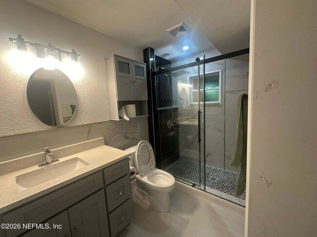 1744 Debutante Dr in Jacksonville, FL - Building Photo - Building Photo