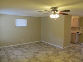 5301 89th Ave in Pinellas Park, FL - Building Photo - Building Photo