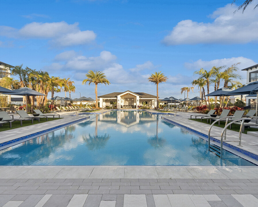 Ascend Ridgewood Lakes in Davenport, FL - Foto de edificio