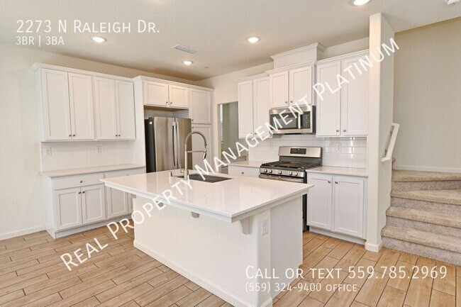 2273 N Raleigh Dr in Fresno, CA - Building Photo - Building Photo