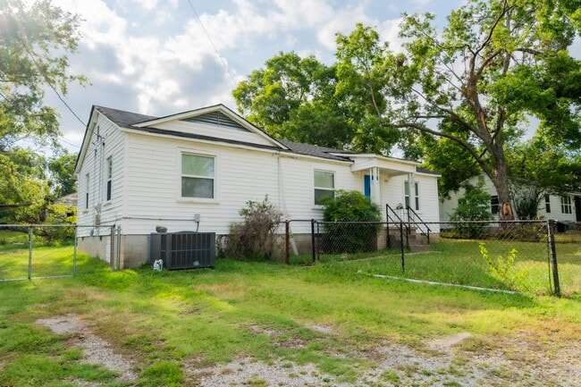 5372 S 36th W Ave in Tulsa, OK - Building Photo - Building Photo