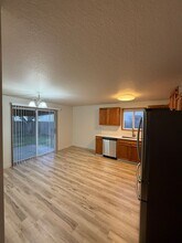 15210 NE 50th St in Vancouver, WA - Building Photo - Building Photo