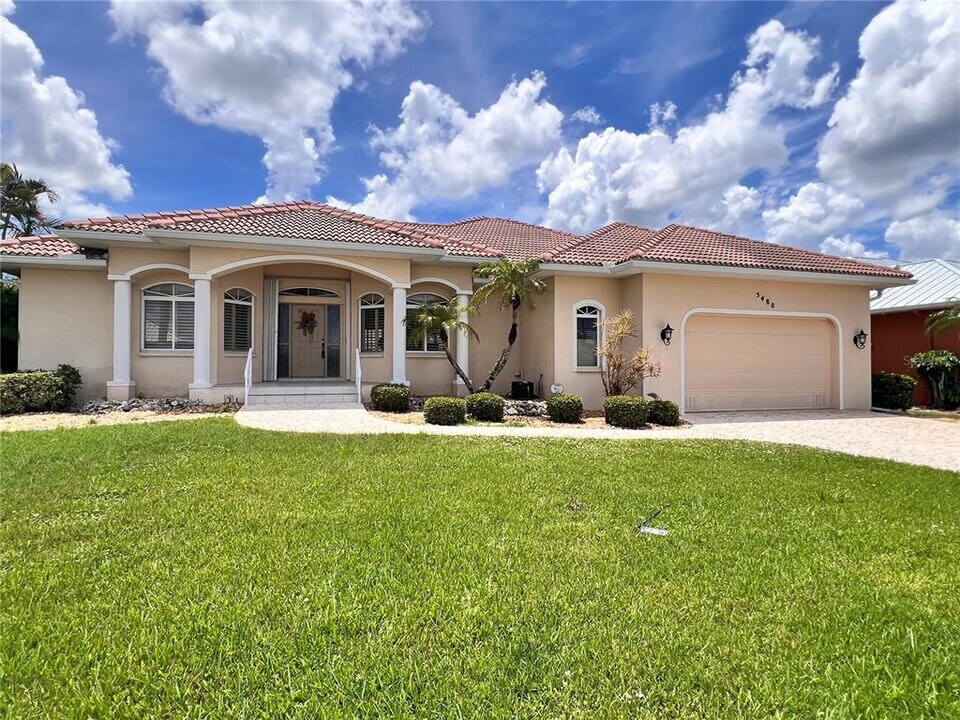 5480 Sea Edge Dr in Punta Gorda, FL - Building Photo