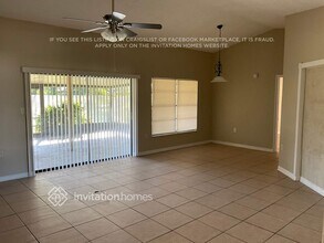 1726 Lk Crst Ave in Brandon, FL - Building Photo - Building Photo