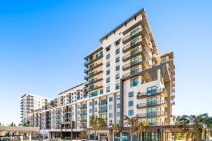 Cordelia in Sarasota, FL - Building Photo