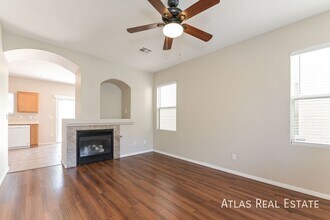 6289 Barton Manor St in Henderson, NV - Building Photo - Building Photo