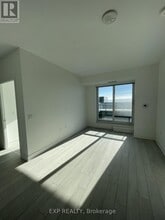 100-100 Eagle Rock Way in Vaughan, ON - Building Photo - Building Photo