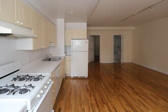 922 W Dakin in Chicago, IL - Building Photo - Building Photo