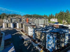 Trouve in Federal Way, WA - Foto de edificio - Building Photo