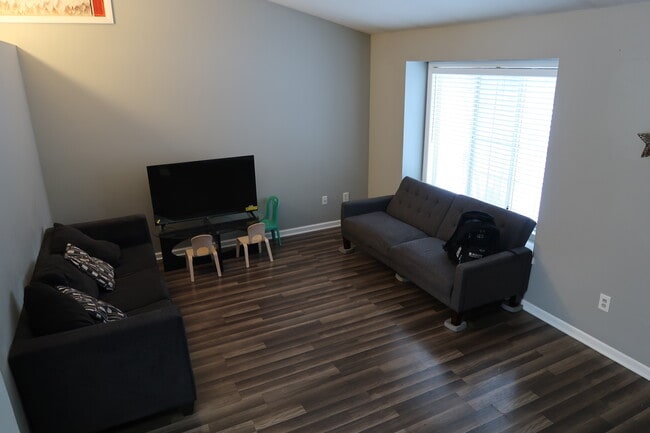 4495 Brookmeadow Dr SE in Kentwood, MI - Building Photo - Building Photo