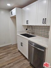 727 S Ardmore Ave in Los Angeles, CA - Building Photo - Building Photo